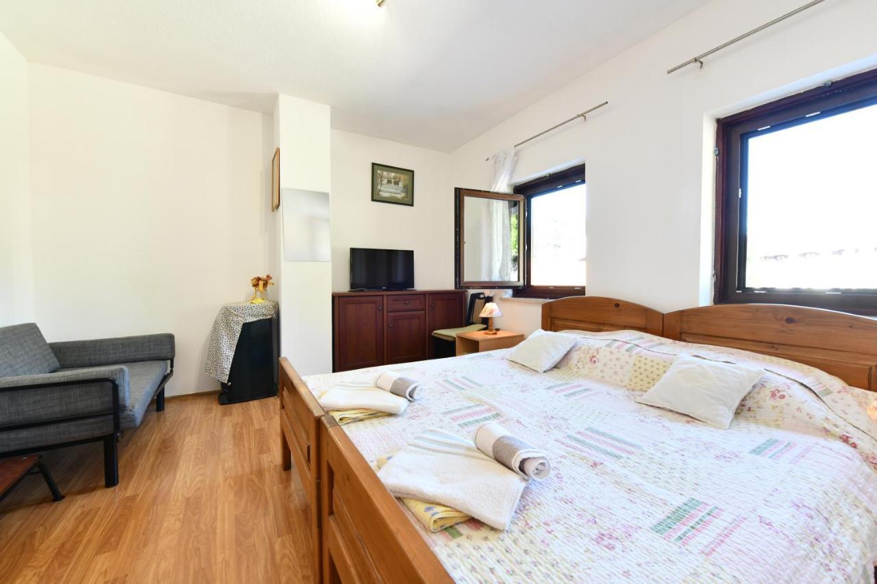 Guest House Vuceta Szluin Kültér fotó